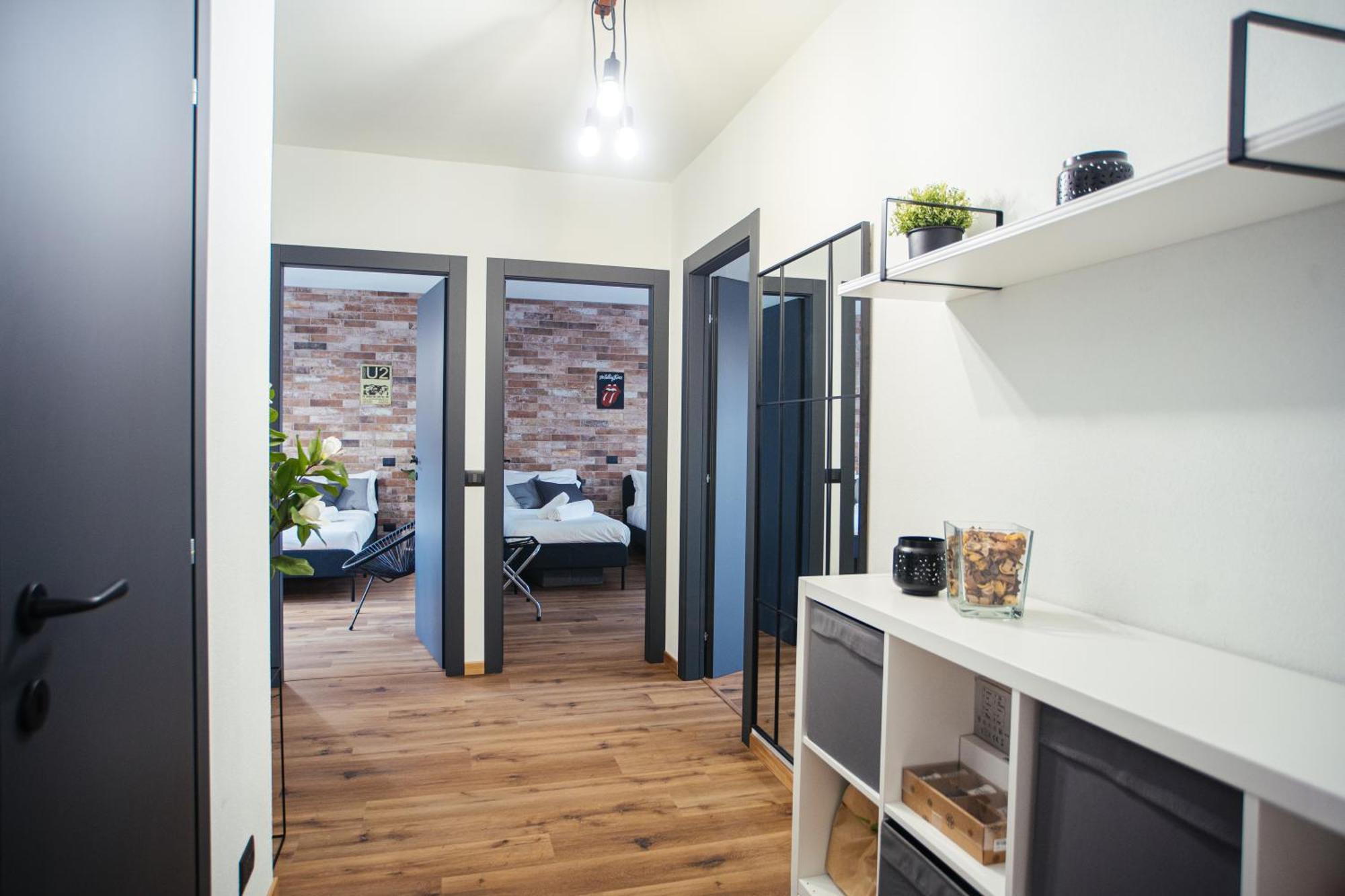 The Brick 194, 7 Posti Letto, Parcheggio E Posto Bici Apartment Удине Екстериор снимка